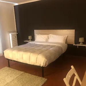 Myroom Sui Portici Bolonya